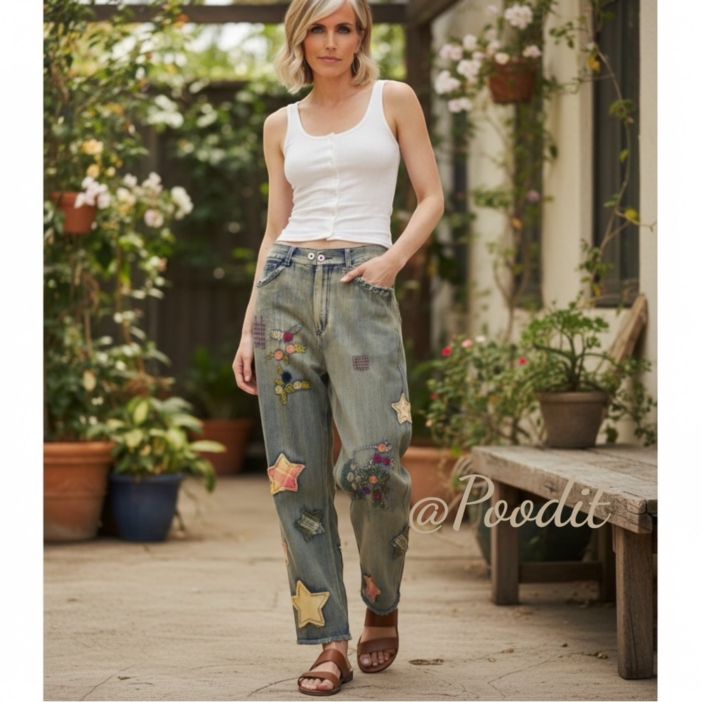 BLUE VELVET patchwork embroidery relaxed fit fray hem washed out jeans sz LARGE